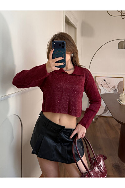 FERZOLAİO Burgundy Crop Sweater with Stone Collar