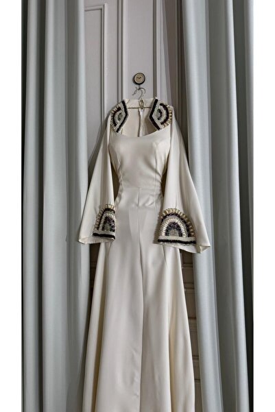 lamsuh harir "Pearl of the East" dress