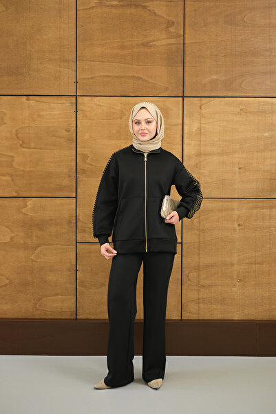 LOCCO Γυναικεία ζακέτα με χρυσές λεπτομέρειες στους ώμους, με μπροστινή τσέπη...