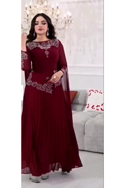 Olivia Khulood's dress