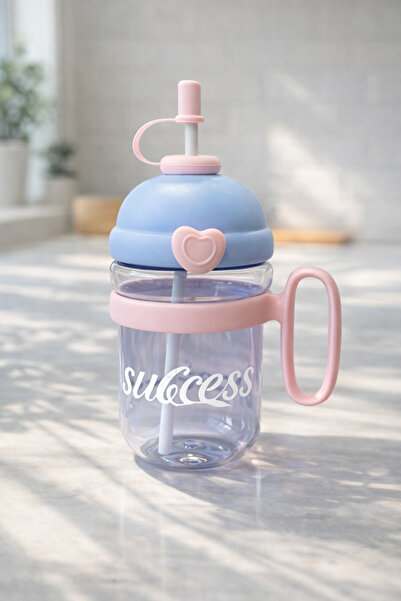 Kitchen Way 750ml Polycarbonate Bpa Free Flask with Straw and Lid Kw-1029