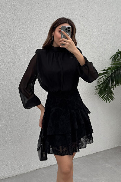 Sorridi Eteği Çiçek İşlemeli Üstü Şifon Elbise