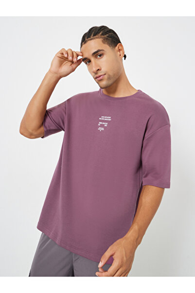 Styli Men Oversized Slogan Minimal Print T-Shirt