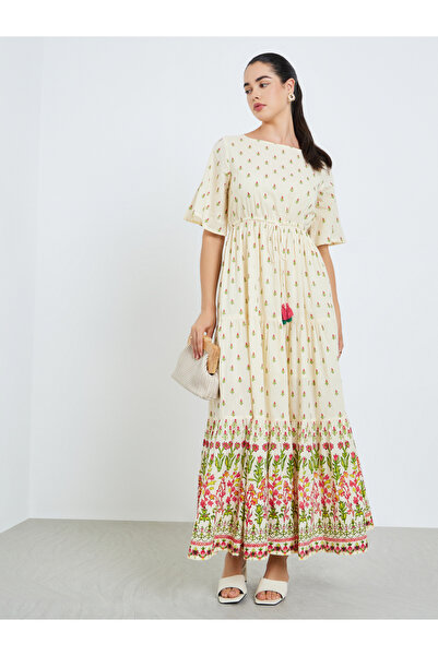 Styli Women Cream Floral Printed A-Line Maxi Dress