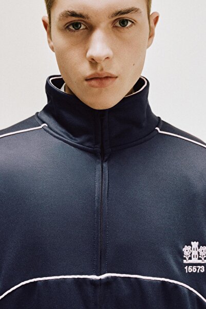 Pull & Bear Fermuarlı nakışlı ceket