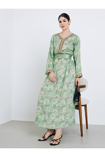 Styli Women Green Floral Printed Embroidered Jalabiya