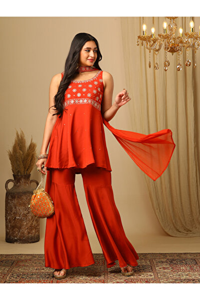 Globus By Styli Women Zari Sequined Detail Tunic and Gharara Pants with Choke...