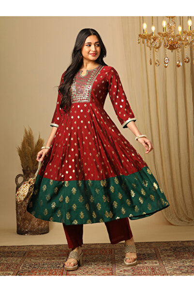 Globus By Styli Women Maroon Gold Foil Print Anarkali Kurta and Elasticated P...