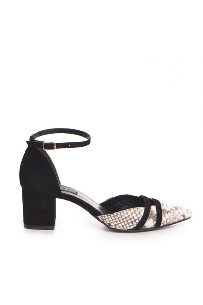 The 5th Element Black Adele leather high heel shoes