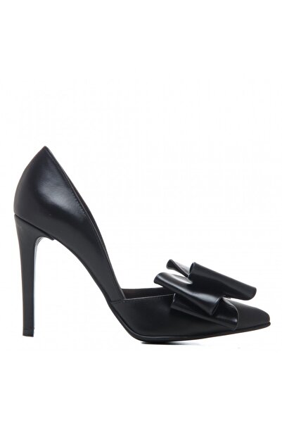 The 5th Element Black genuine leather stiletto shoes with bow