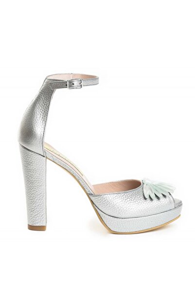 The 5th Element Silver genuine leather bridal sandals The 70's