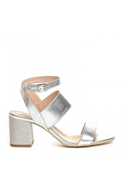 The 5th Element New Look Silver genuine leather bridal sandals