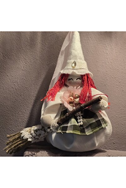 Ru Home Witch decoration