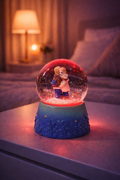 BiTon Toptan Sarılan Sevgililer Temalı Led Işıklı Kar Küresi 9 cm – Romantik ...