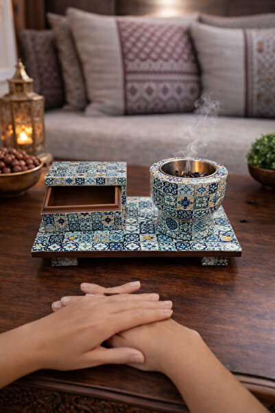 Generic طقم مبخرة بنقشة تراثية ملونة – دكور أنيق للمجلس