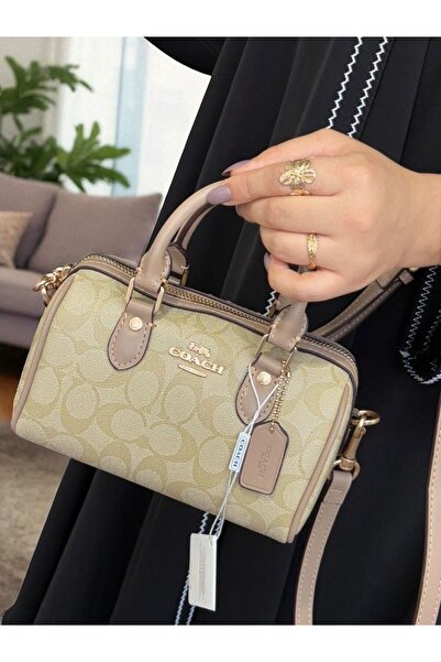 LUGGAGE TAG Women's handbag