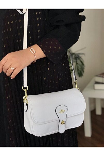 LUGGAGE TAG Women's shoulder bags