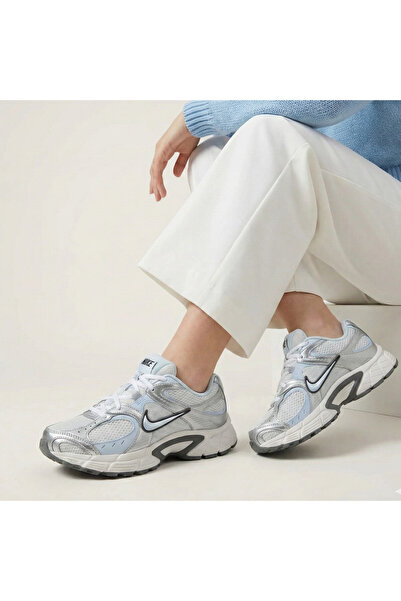 Nike V5 Rnr White Casual Sneakers Sportie