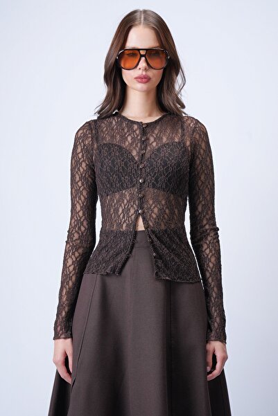 VAGGON Buttoned Lace Blouse