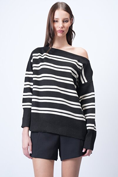 VAGGON Boat Neck Striped Sweater