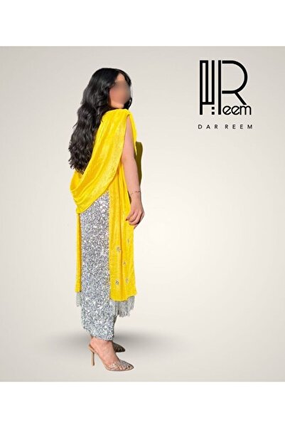 DRM Silver dress with a yellow shawl