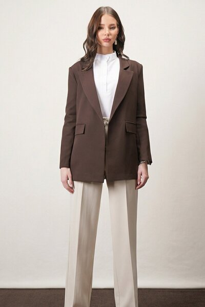 VAGGON Contrast Blazer Jacket