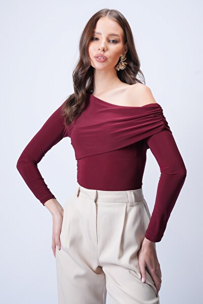 VAGGON Asymmetrical Lycra Blouse