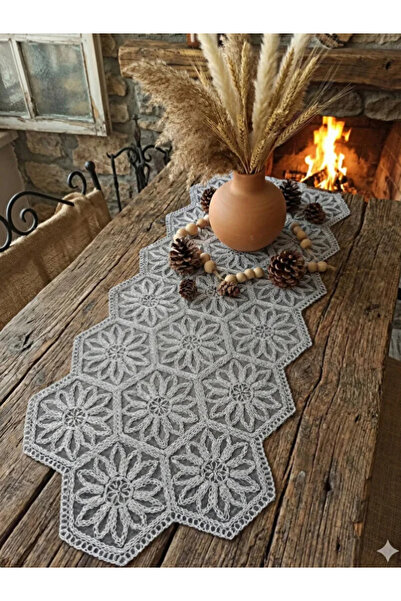 Tilda BSC. & Home Fransız Dantel Detaylı Tek Runner, Masa Üzerine Runner, Mas...