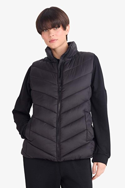 DeFacto Waterproof Regular Fit Zippered Vest G0872Ax26Sp