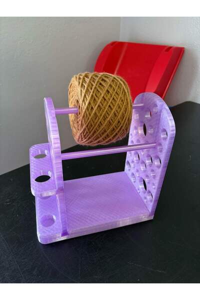 Della حامل خيوط حياكة مصنوع يدويًا من البلاستيك الحيوي - منظم خيوط مع حامل لل...