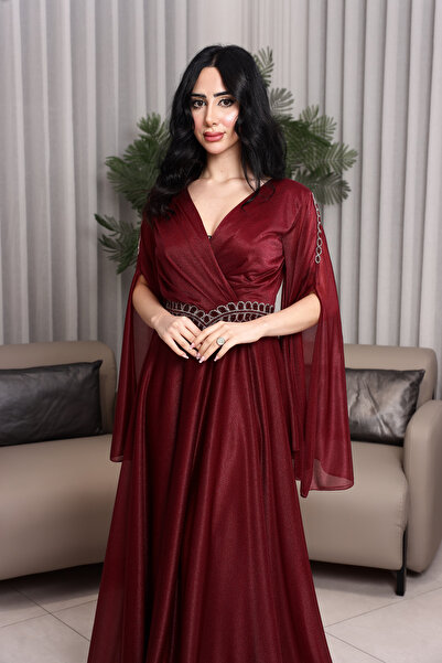 naseej A distinctive and elegant soft evening dress