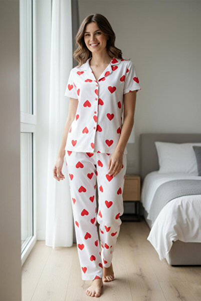 FİT WOMEN PAMUKLU KIRMIZI KALP DESENLİ DÜĞMELİ KISA KOLLU PİJAMA TAKIMI C-8017