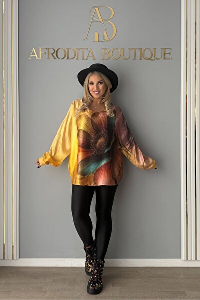Afrodita Boutique Noelle blouse