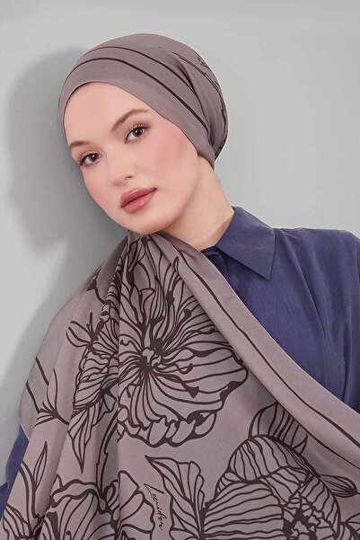 Levidor Gray Hyacinth Flower Pattern Wool Silk Shawl