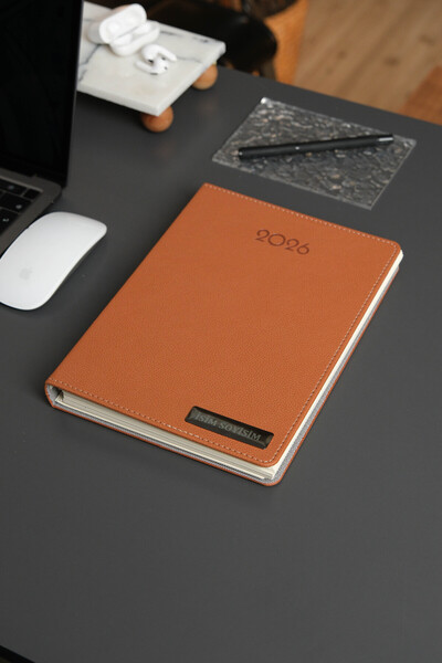 locko Kişiye Özel İsimli Düz Kahverengi Vegan Deri Gizli Spiralli 2026 Ajanda