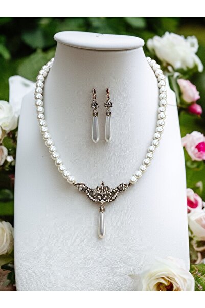 FAYRA ACCESSORIES Elmas Montür Zirkon Taşlı Tek Sıra İnci Kolye ve İnci Küpe ...