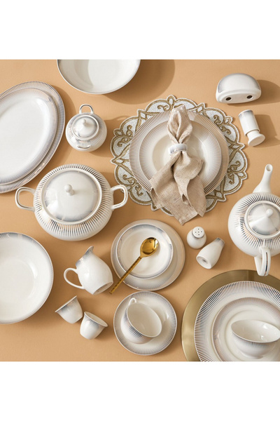 Ablaze 120-Piece New Bone China Dinner Set - Serves 12