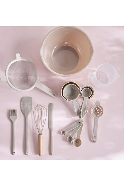 CHLOE 10-Piece Baking Set