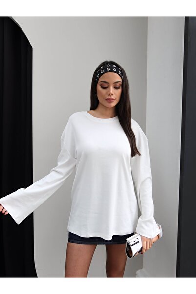 ESRAHELVACI Long Sleeve Sweatshirt