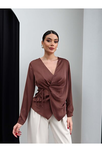 ESRAHELVACI Tie-up blouse with double breasted collar