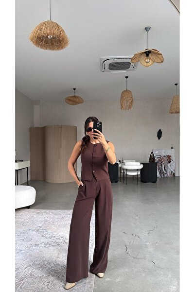 Buket Teke Set de pantaloni și vestă din material textil maro