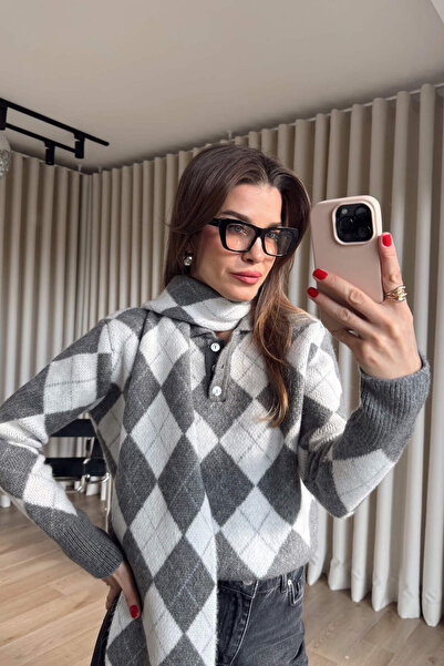 Sue Store Gray Ecru Diamond Patterned Polo Collar Scarf Oversized Sweater