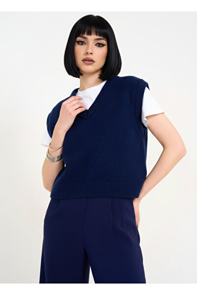 My Blog Navy Blue V-Neck Sweater - 231011
