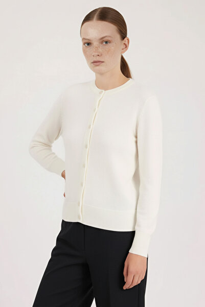 Triko Mısırlı Ekru Bisiklet Yaka Düğmeli Kadın Hırka