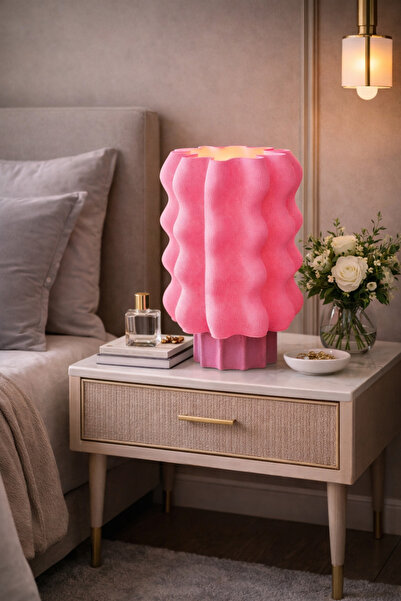 Vescarri Wavy Table Lamp – Wavy Modern Decorative Lighting