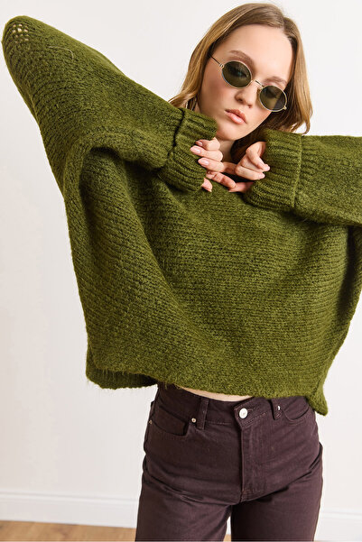 Olalook Women's Khaki Boat Neck Cuff Detailed Batwing Knitwear Sweater Kzk-19...