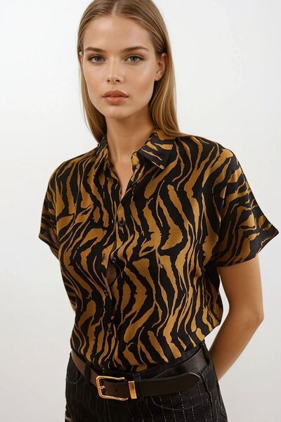 Trend Alaçatı Stili Women's Mustard Floral Viscose Bat Shirt Vs00685