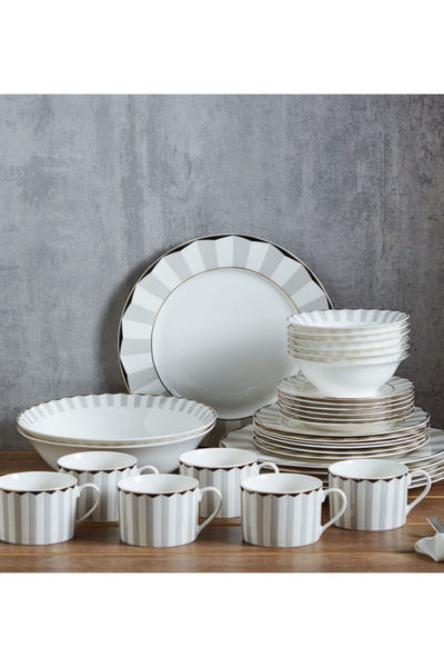 Java 32-Piece New Bone China Dinner Set - Serve 6