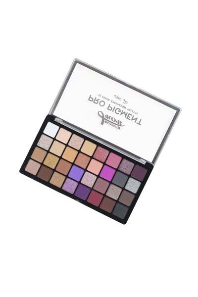 drob_beauty 32-color eyeshadow palette from Drop Beauty