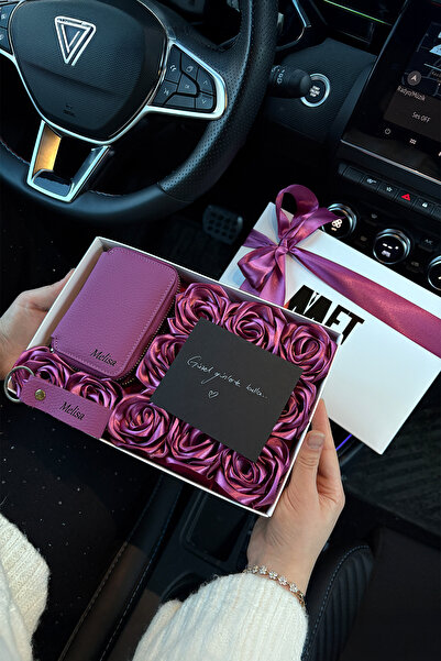 MFT Leather Design Lotus/Rose Box Set - Fuchsia |   Rs00005